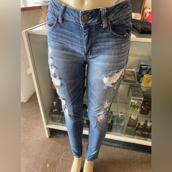 American Eagle Outfitters Denim - American Eagle Outfitters Distressed Skinny Jeans - Medium Blue